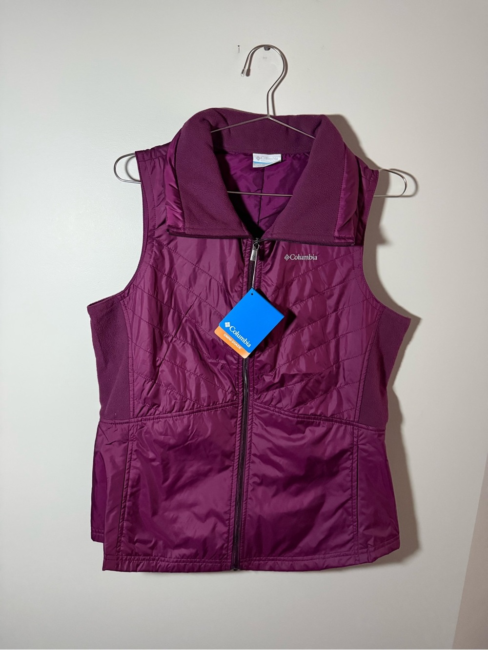 Columbia Women's Marionberry Mix It Around II Vest Outdoor NWT